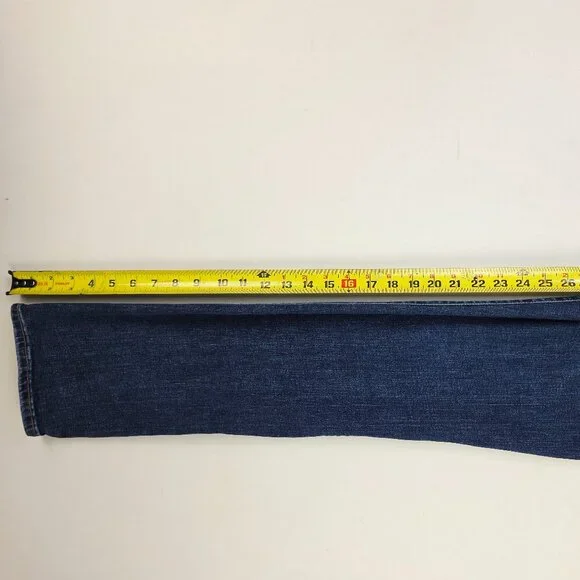 Lucky Brand Sweet Mid Rise Straight 29X32 Womens Size 8/29 Blue Denim Logo Jeans - Picture 11 of 14